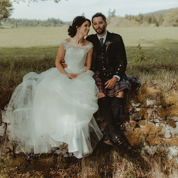 Unique custom made wedding dress - Picture 8 of 13